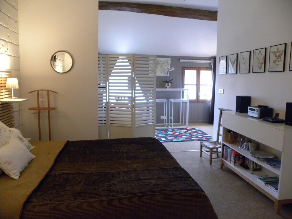 Entre Cour Et Jardin Bed & Breakfast Compertrix Dış mekan fotoğraf
